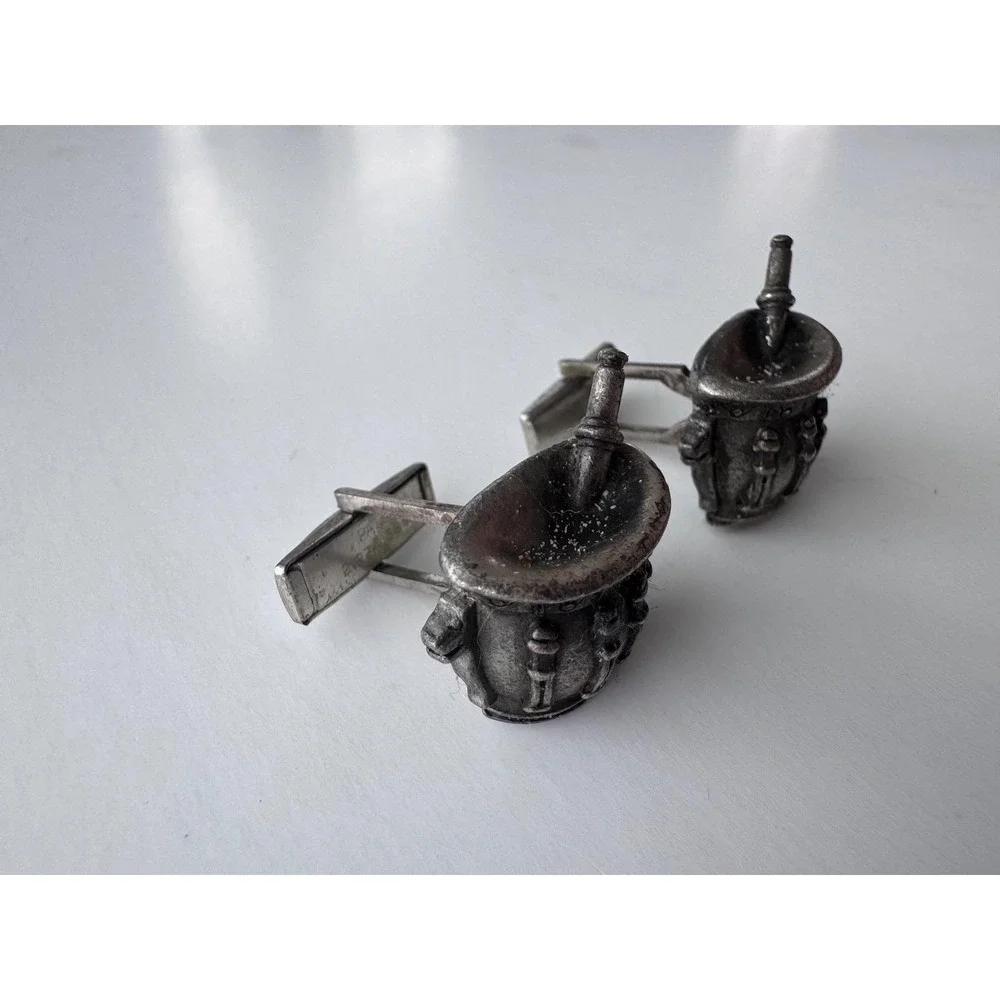 Vintage‎ Merrell Mortar and Pestle Cufflinks Mens Silver Tone Apothecary Medical